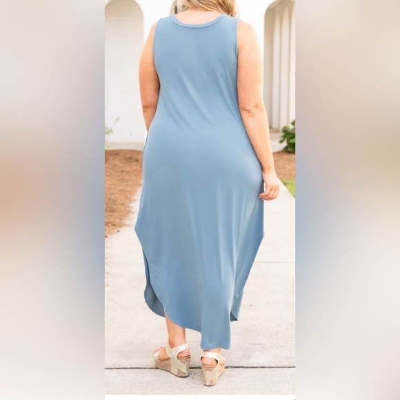 Zenana Navy Sleeveless Maxi 2X NWOT - Picture 4 of 5